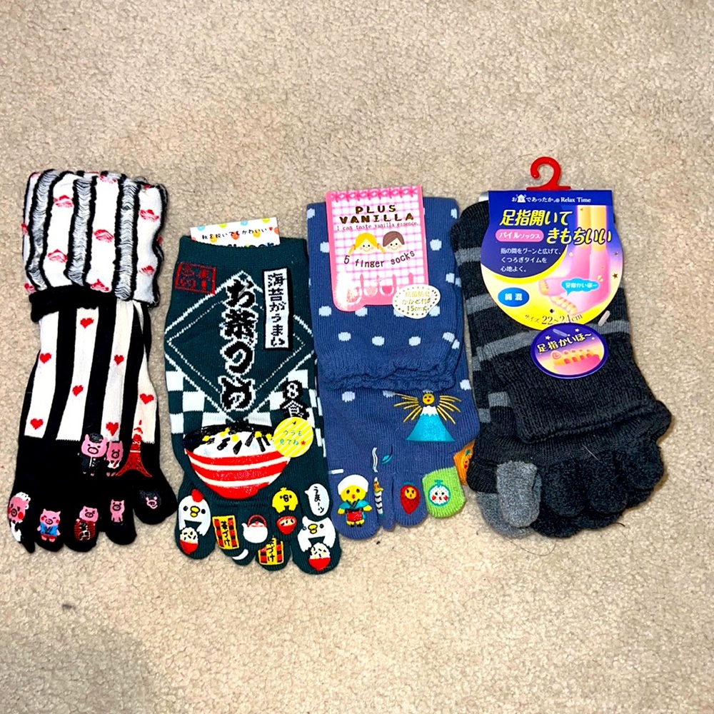 Toe Socks- 4 for price of 1